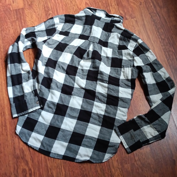 Hollister button-down - Picture 7 of 7